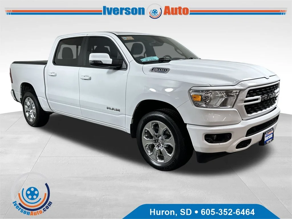 2024 RAM 1500 Big Horn/Lone Star 4x4 Crew Cab 5'7's photo