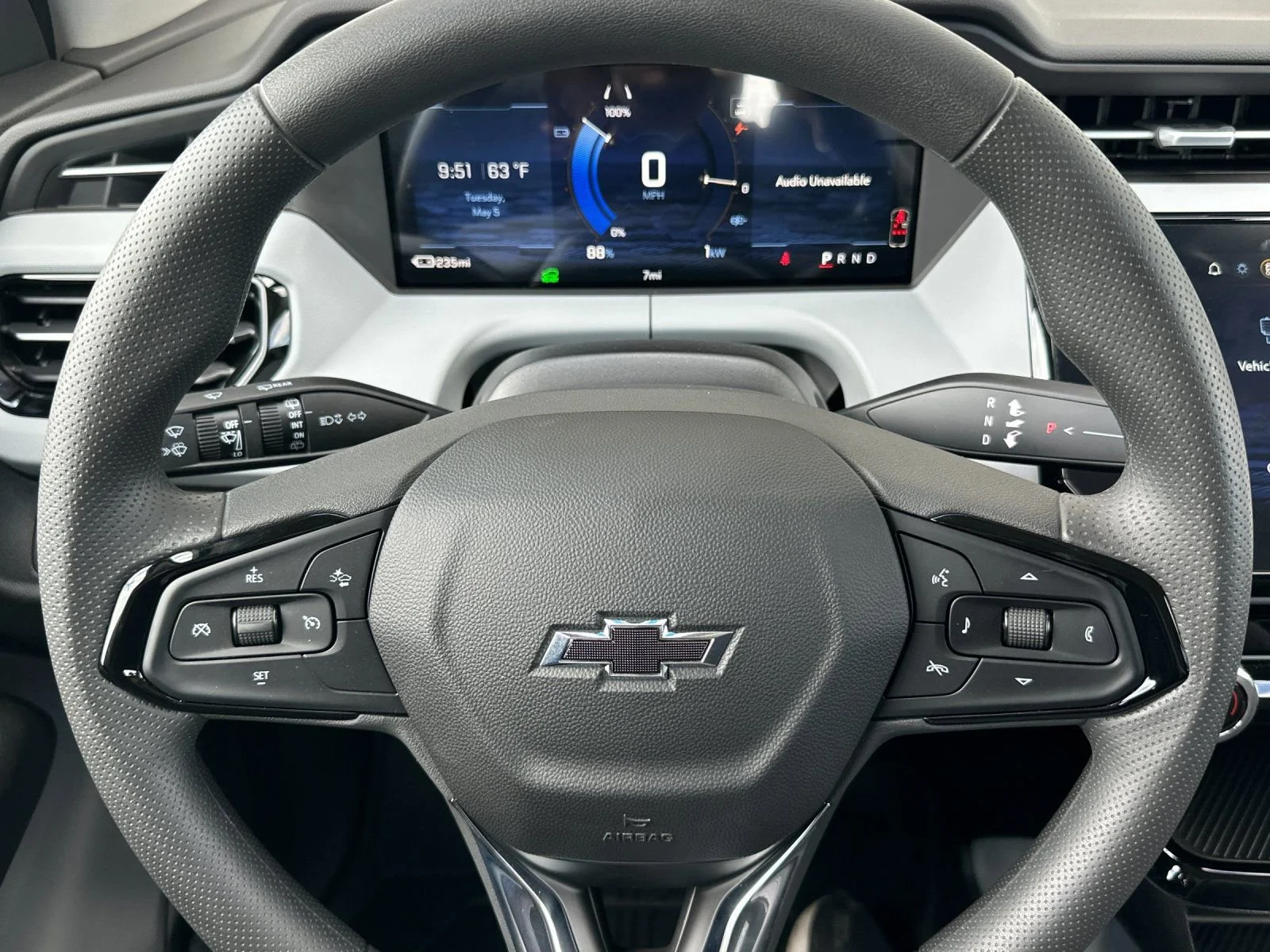 2027 Chevrolet Bolt LT - Photo 22