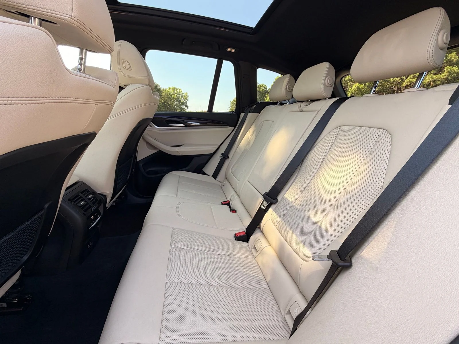 Certified Used 2023 Alpine White BMW sDrive30i image 14