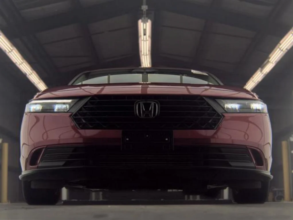 Used 2024 Red Honda EX image 4