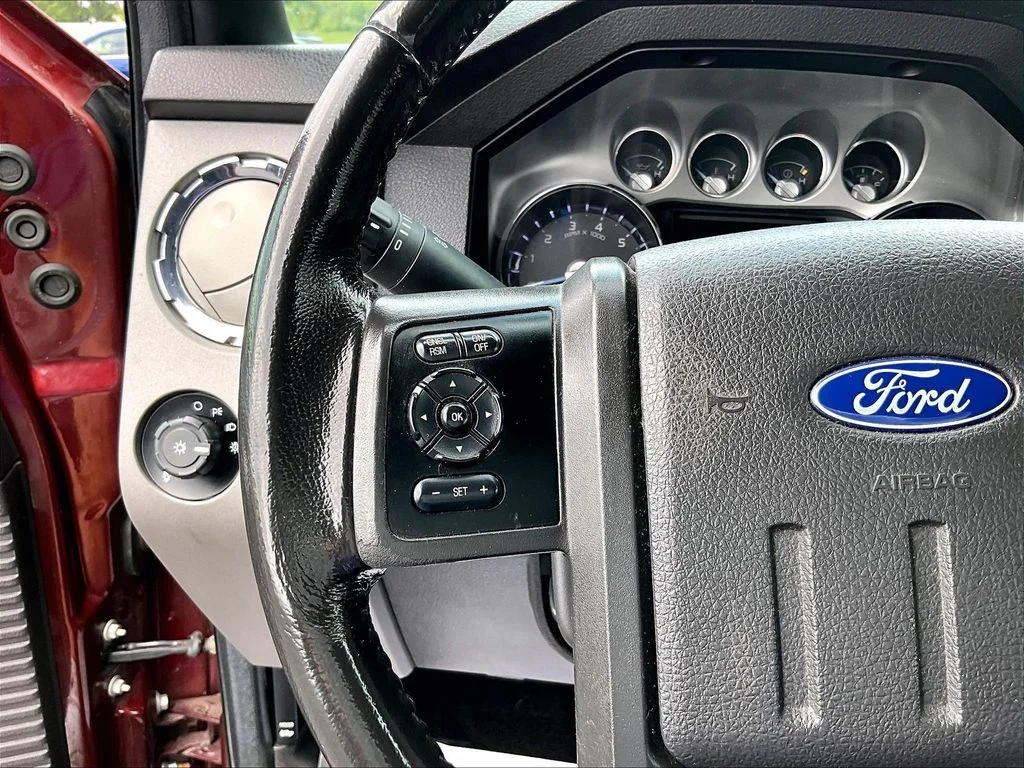 Used 2015 Brown Ford Lariat image 18