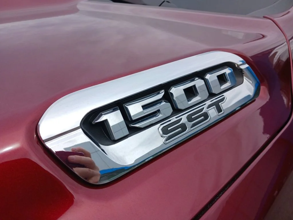 Used 2025 Red Ram Laramie image 18