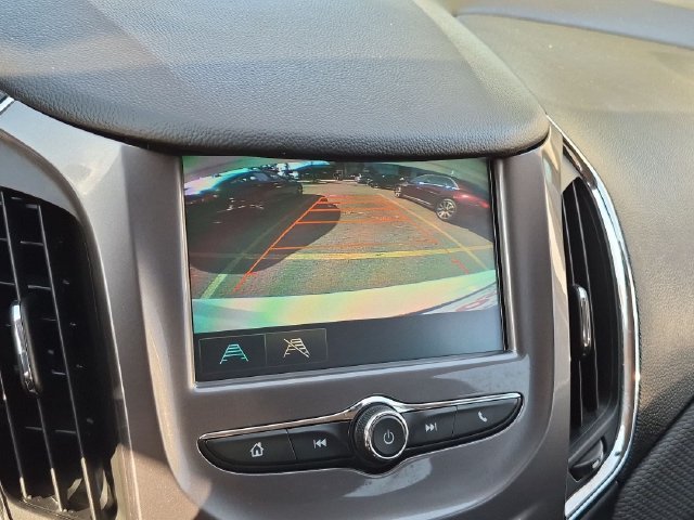 Used 2017 White Chevrolet LT image 19