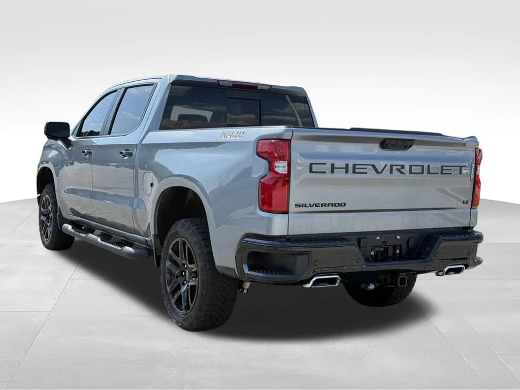 Used 2026 Gray Chevrolet LT Trail Boss image 3