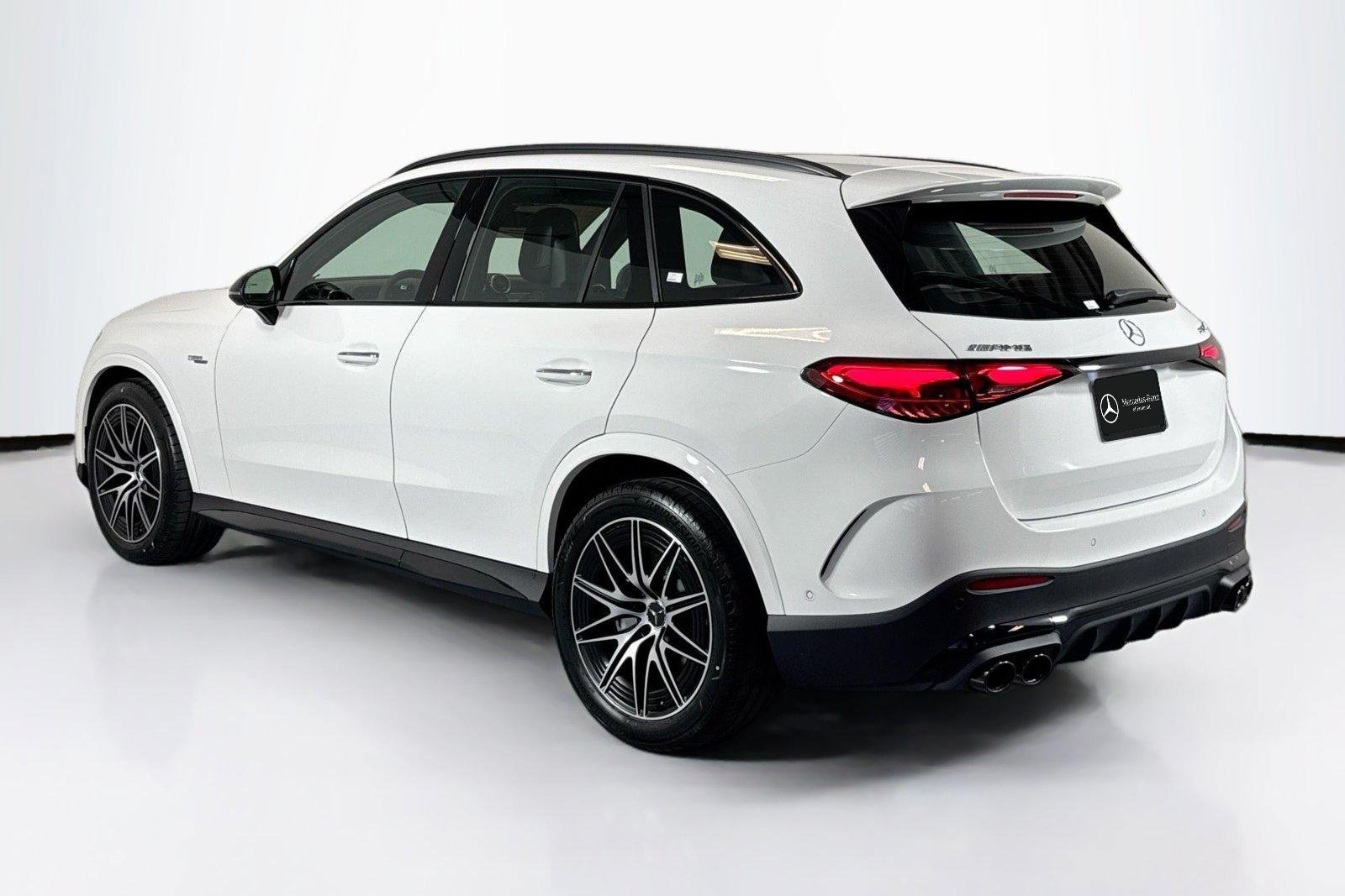 New 2026 Polar White Mercedes-Benz AMG® GLC 43 image 7