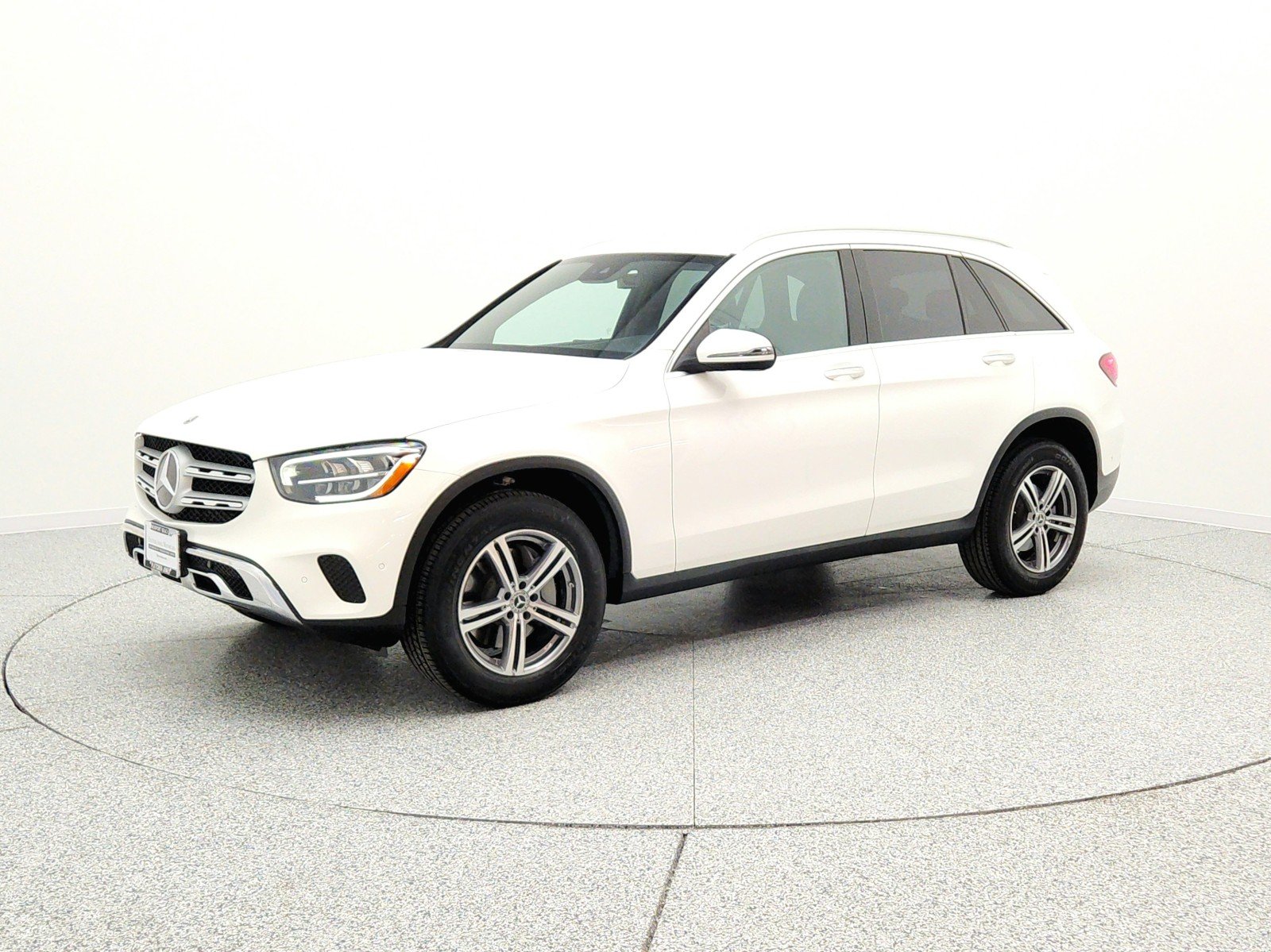 2022 Mercedes-Benz GLC GLC 300's photo