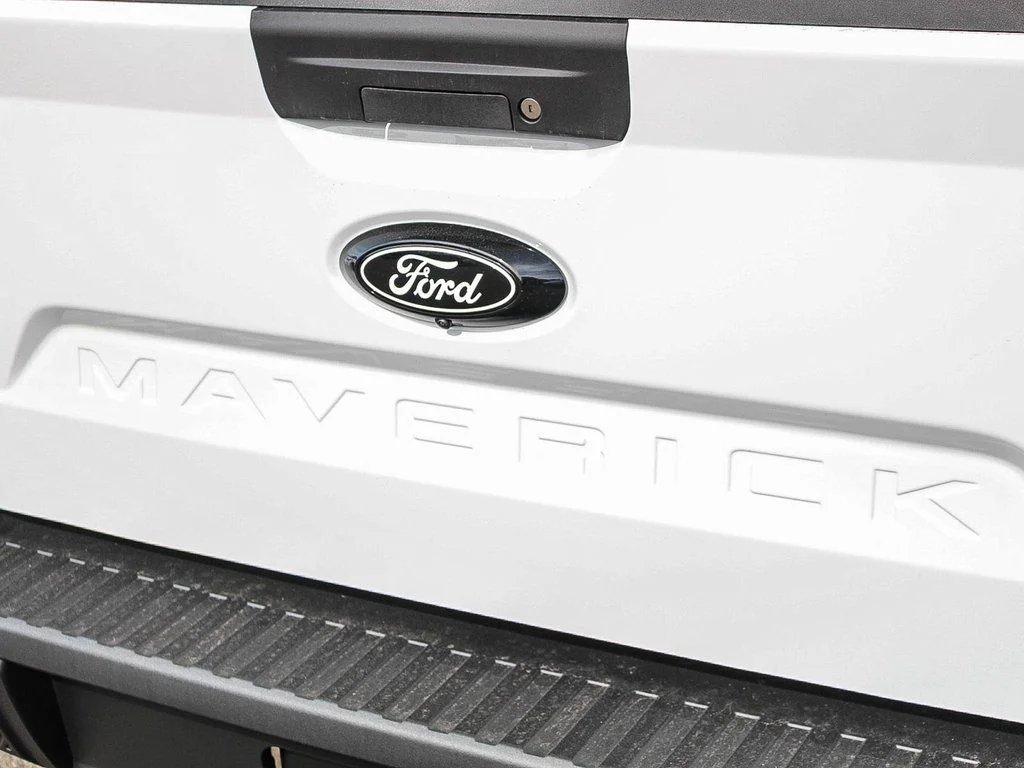 New 2025 White Ford XLT image 10