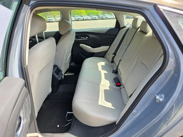 New 2026 Urban Gray Pearl Honda Touring image 7