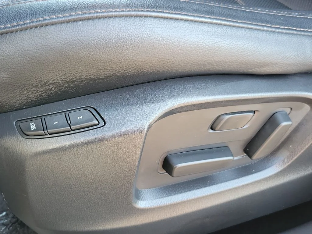 Used 2023 Machine Gray Mazda 2.5 S Preferred Package image 18
