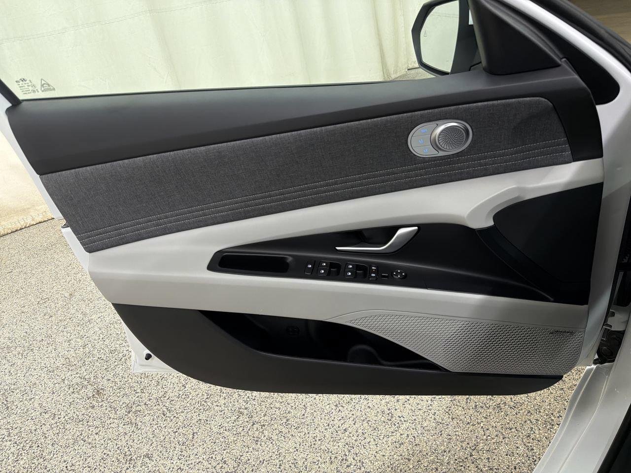 New 2026 Serenity White Hyundai Limited image 18