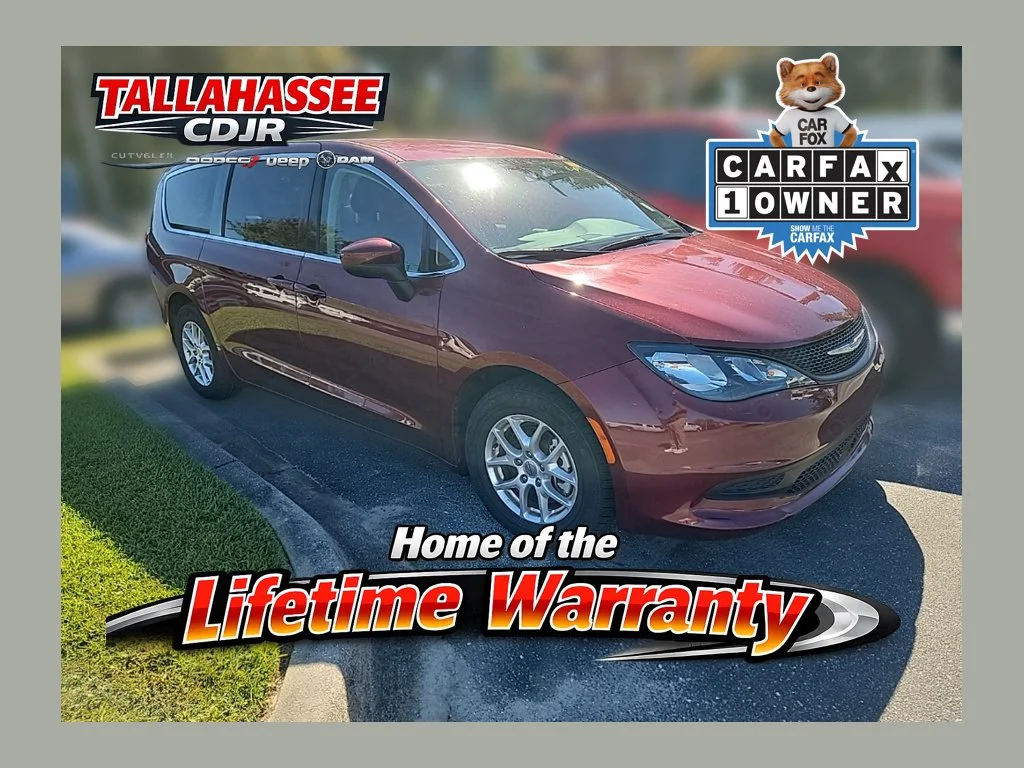 2023 Chrysler Voyager