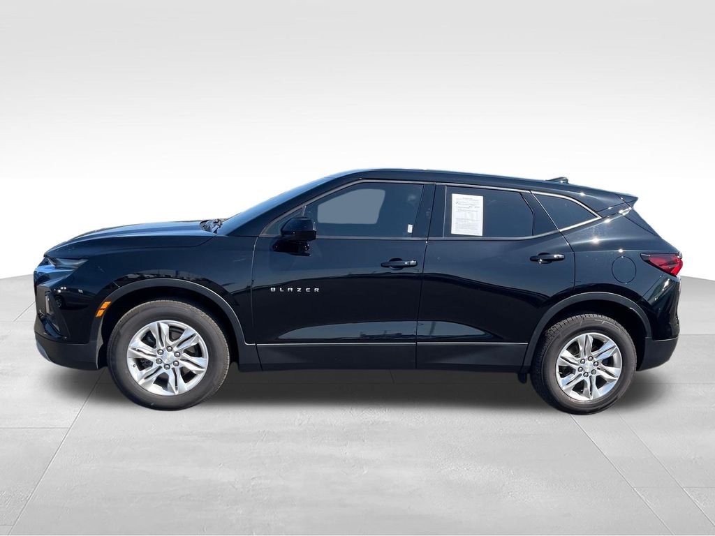 Used 2021 Black Chevrolet LT image 2