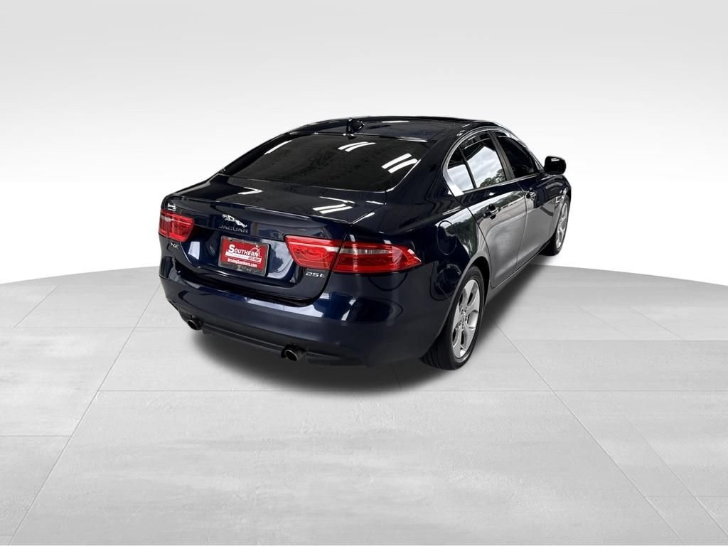 Used 2017 Blue Jaguar 25t image 5