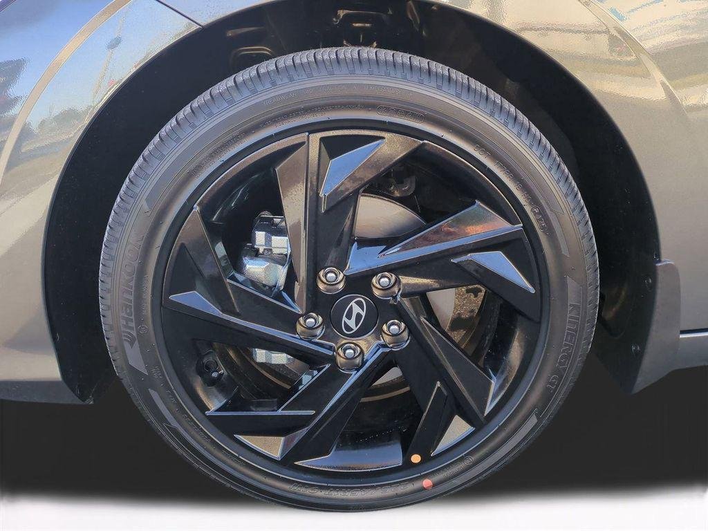 New 2026 Gray Hyundai SEL Sport Premium image 11