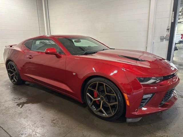 Used 2017 GARNET RED TINTCOAT Chevrolet 2SS image 3