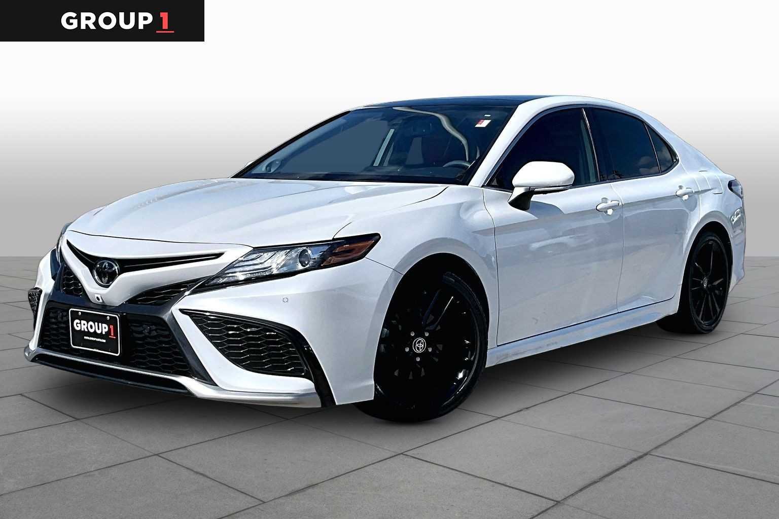 2024 Toyota Camry XSE V6's photo
