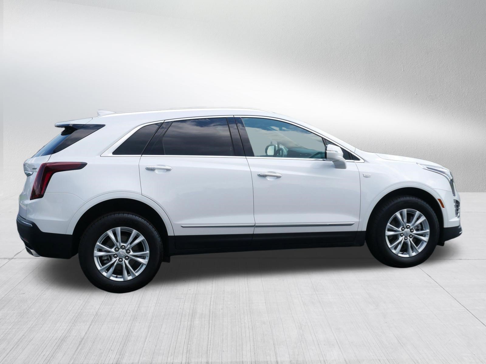 2026 Cadillac XT5 Luxury - Photo 6