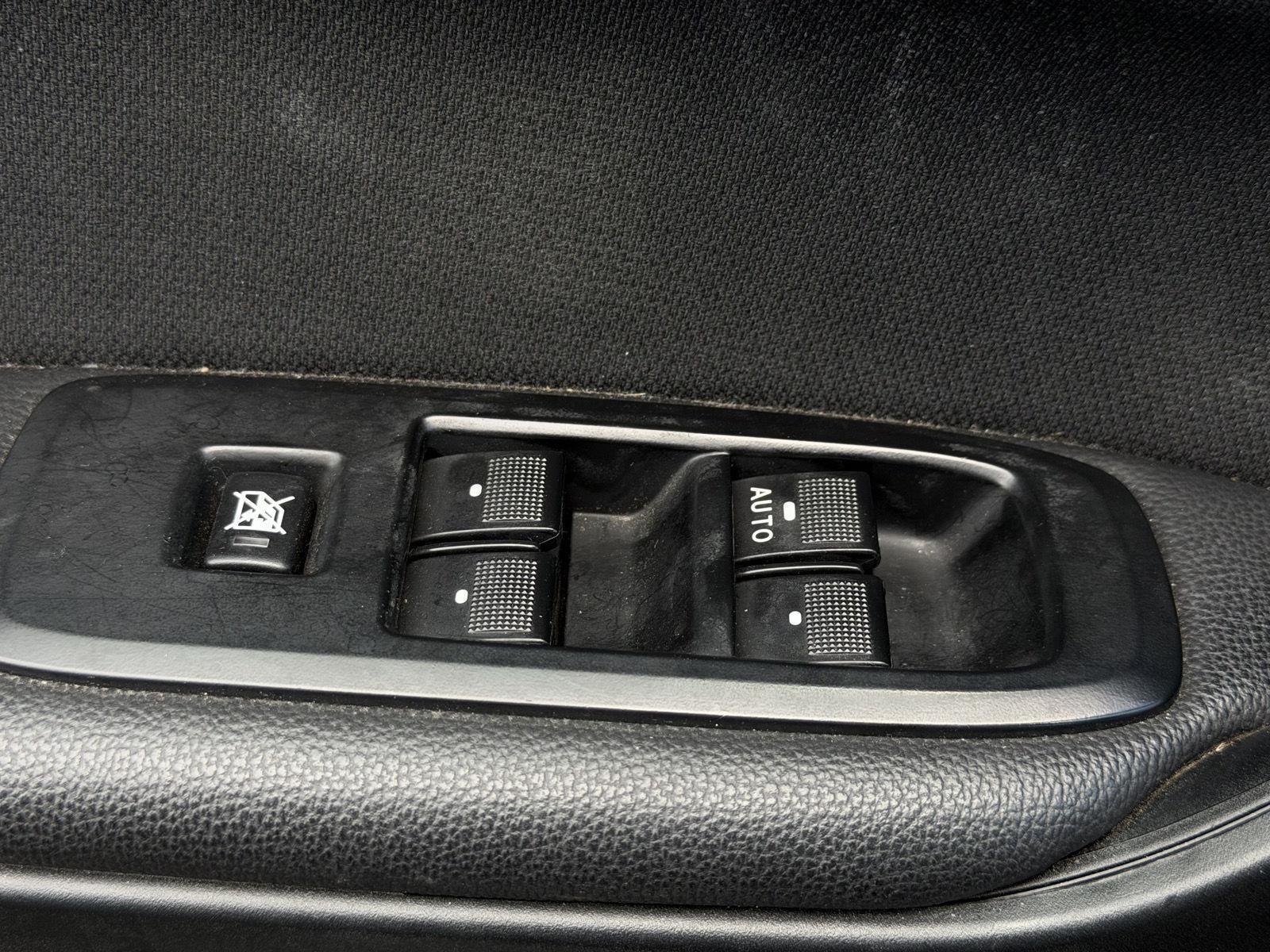 Used 2019 Ingot Silver Ford XL image 9