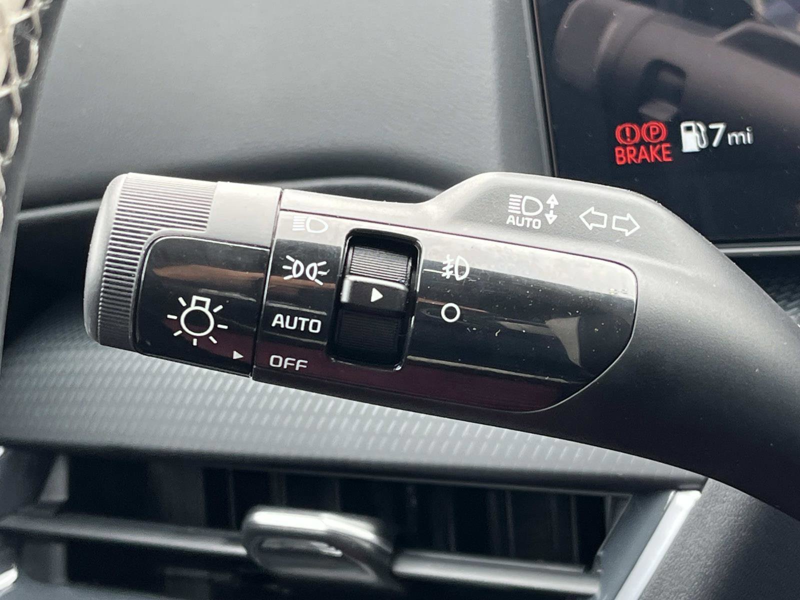 New 2026 Currant Red Kia GT-Line Turbo image 37