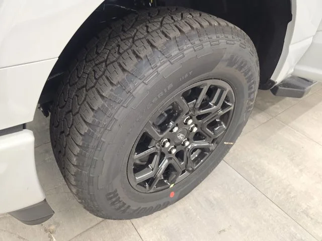 New 2026 Avalanche Ford XLT image 42