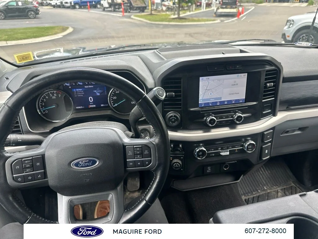 Used 2021  Ford  image 17
