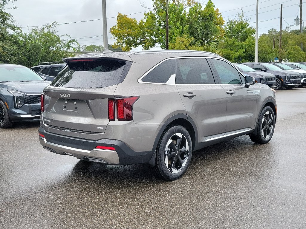 New 2026 Volcanic Sand Kia EX image 6