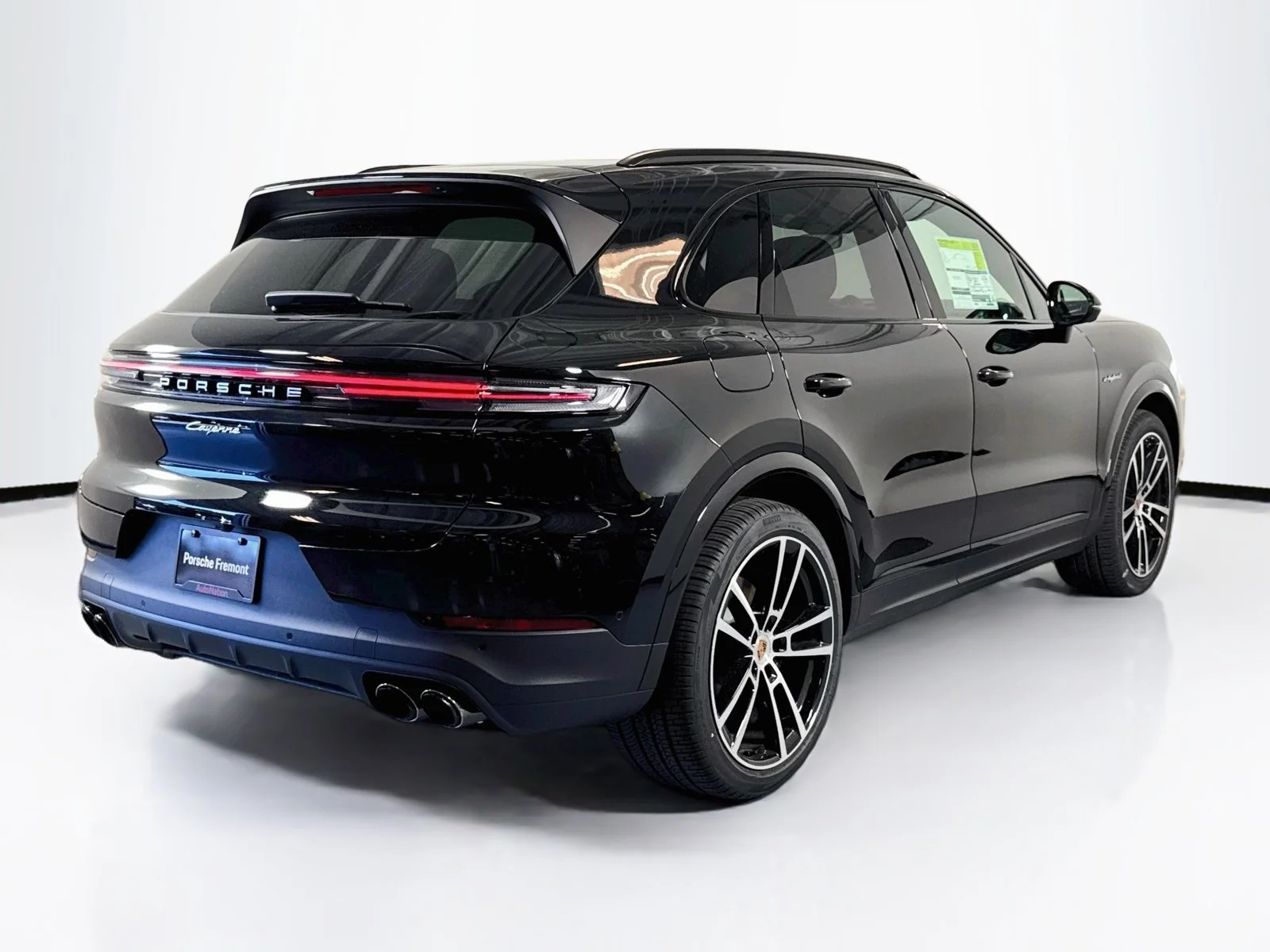 New 2026 Chromite Black Metallic Porsche E-Hybrid image 9