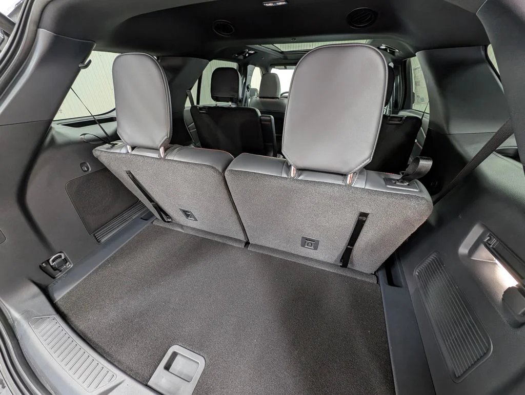 New 2026 Carbonized Gray Metallic Ford ST-Line image 20