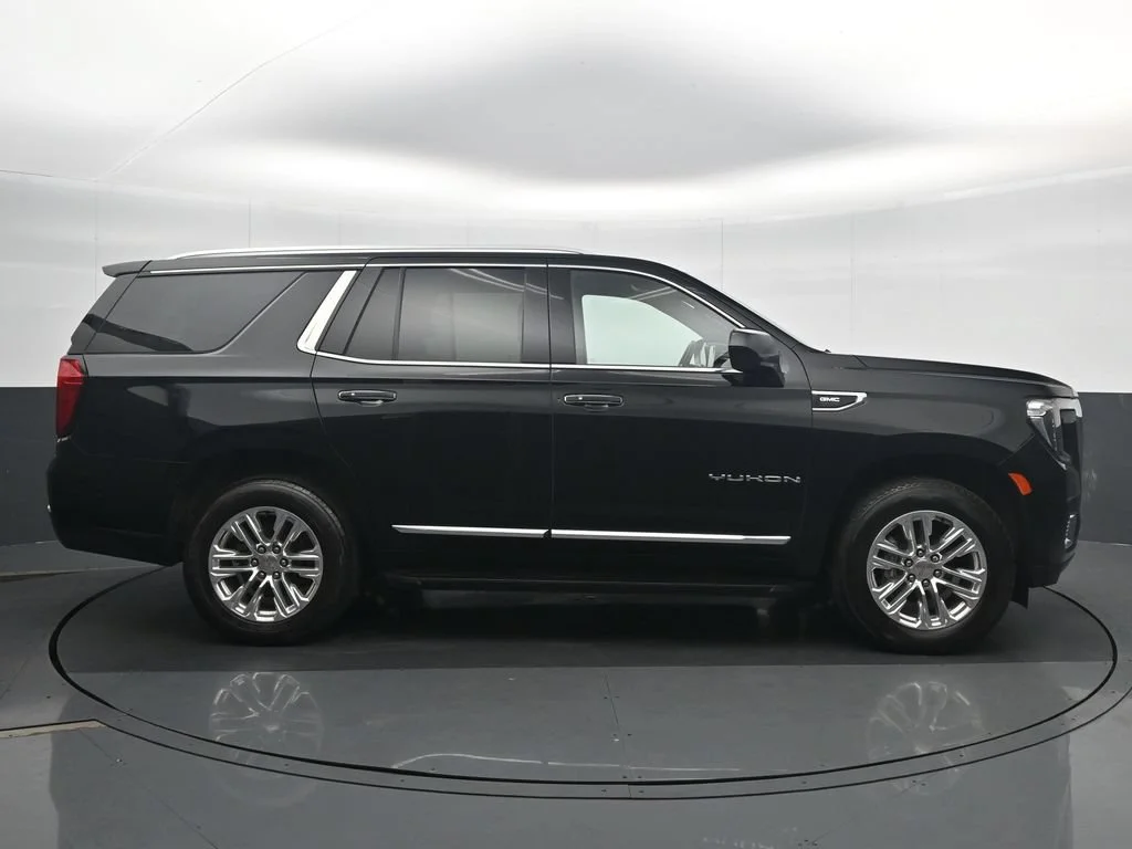 Used 2024 Black GMC SLT image 7