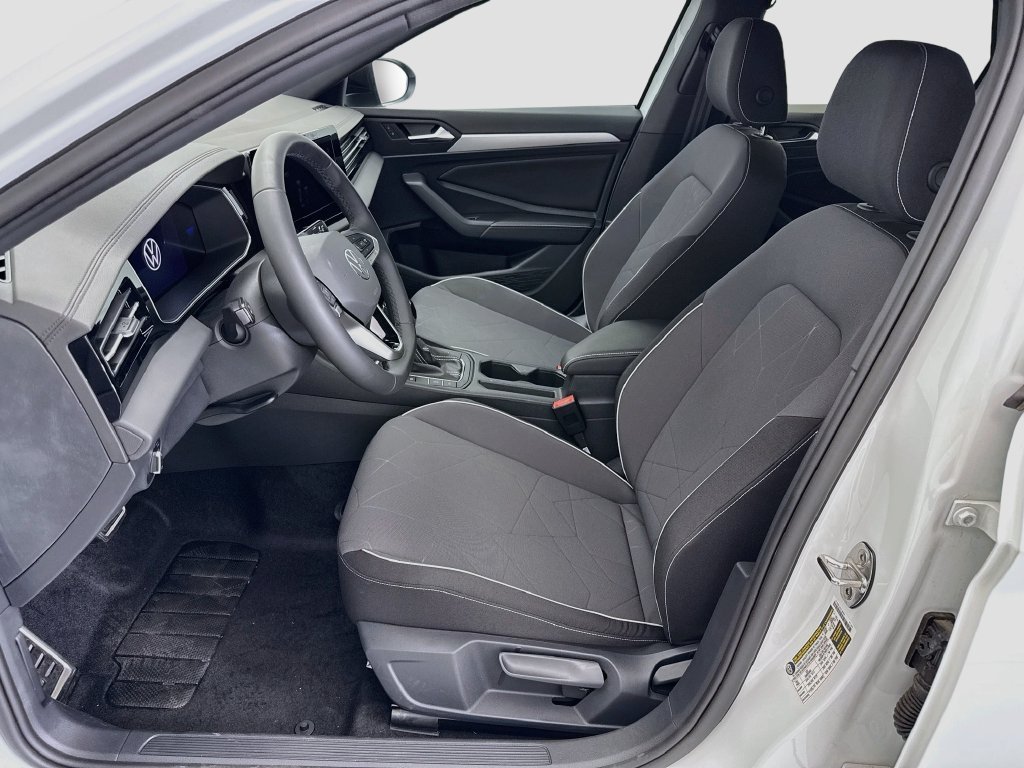 New 2026 White Volkswagen 1.5T Sport image 17