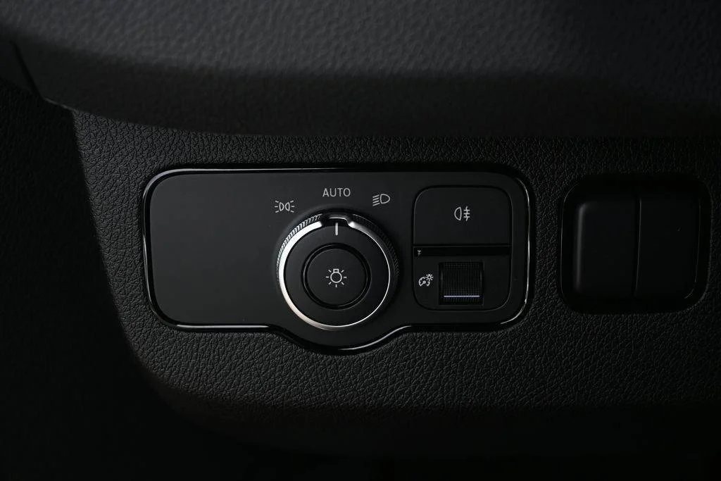 New 2026 Jet Black Mercedes-Benz  image 10