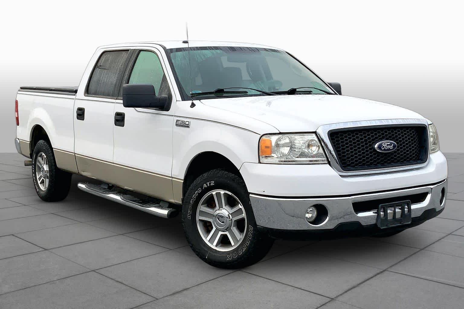 Used 2008 Oxford White Ford XLT image 2