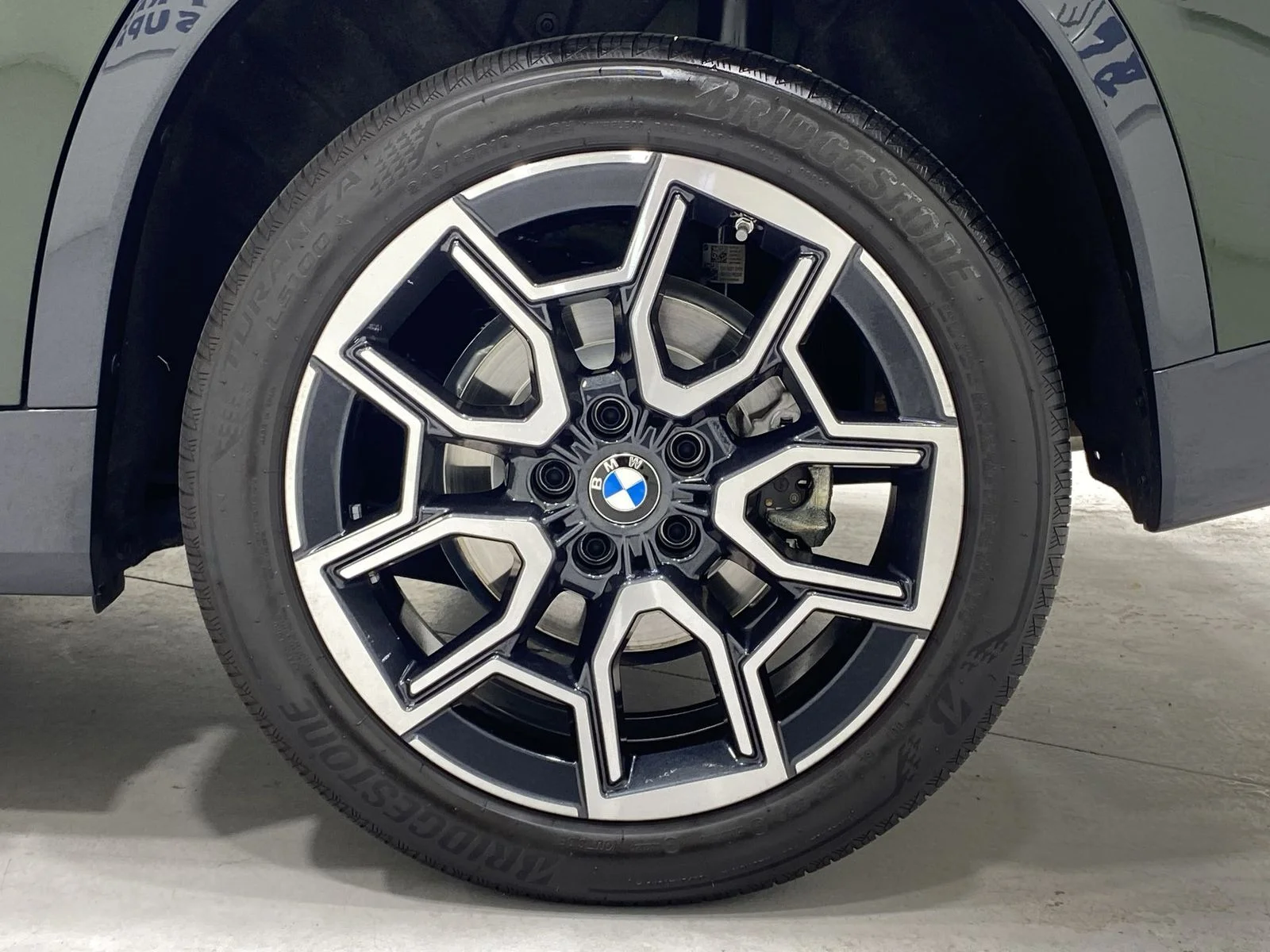 2025 BMW X1 28i - Photo 10