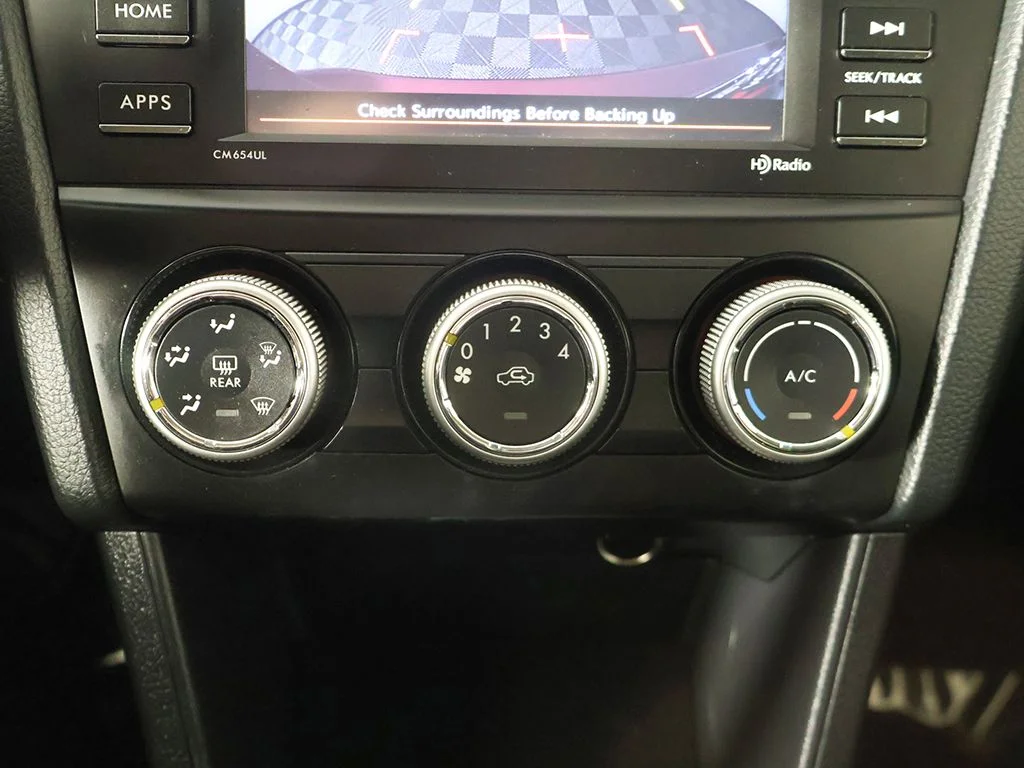 Used 2015 Red Subaru 2.0i image 37