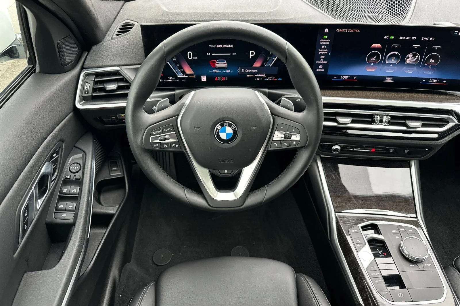 Used 2023 Alpine White BMW 330i image 13
