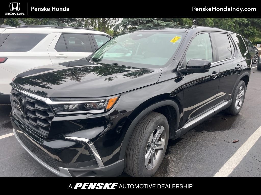 2023 Honda Pilot EX-L 8-Occupant AWD's photo