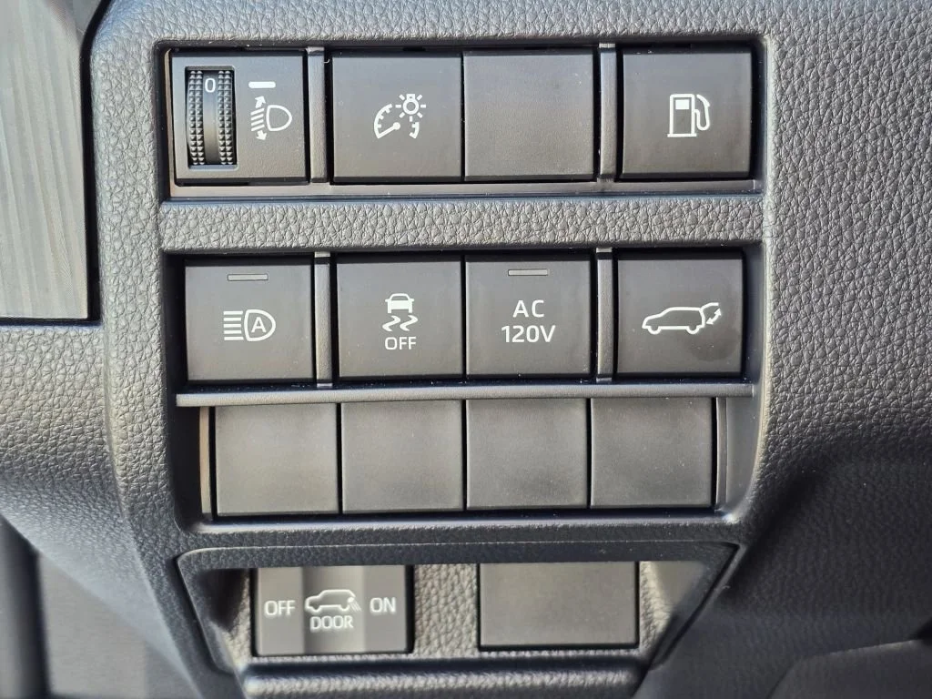 2026 Toyota 4Runner Platinum - Photo 18