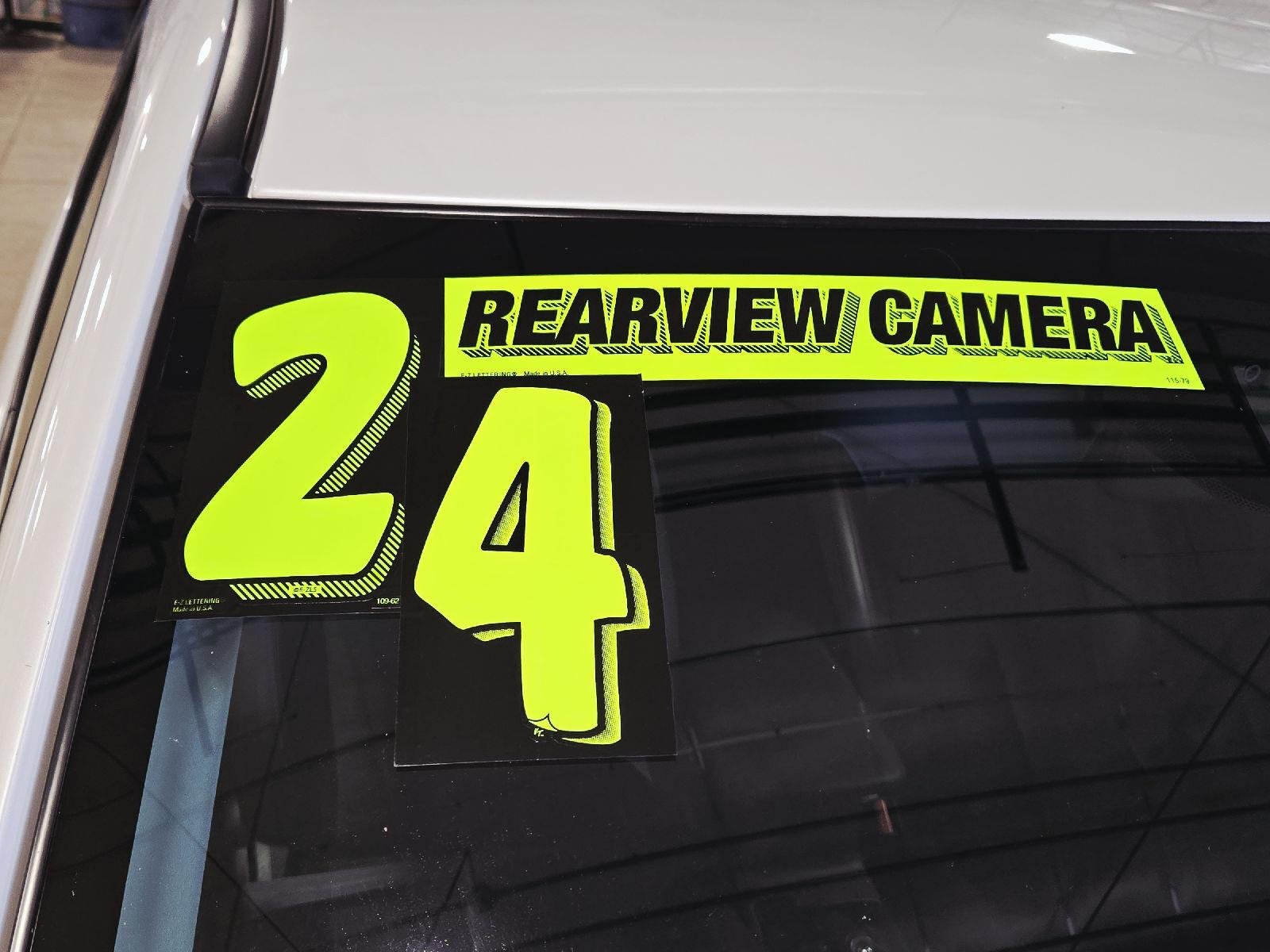 Used 2024 White Diamond Mitsubishi ES image 20