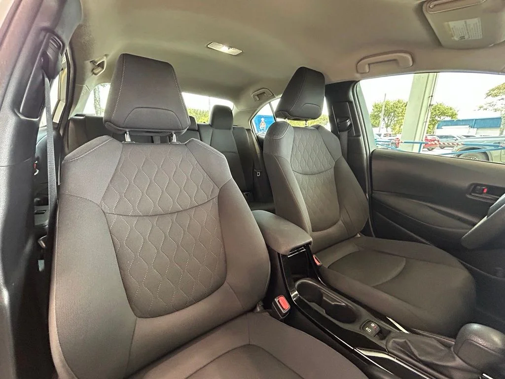 Certified Used 2022 White Toyota LE image 26