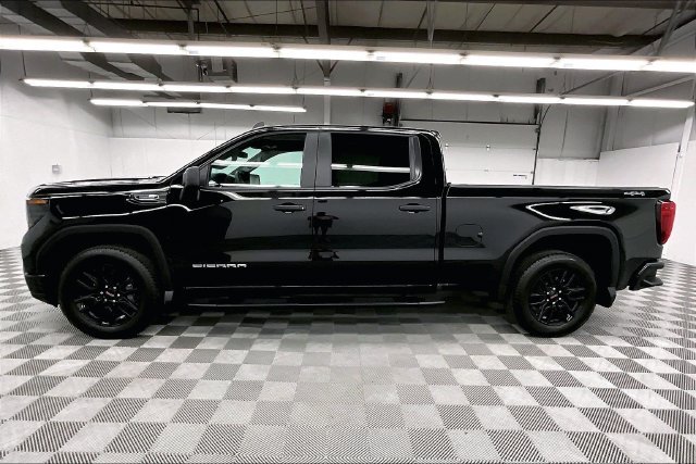 Used 2026 Onyx Black GMC Pro image 13