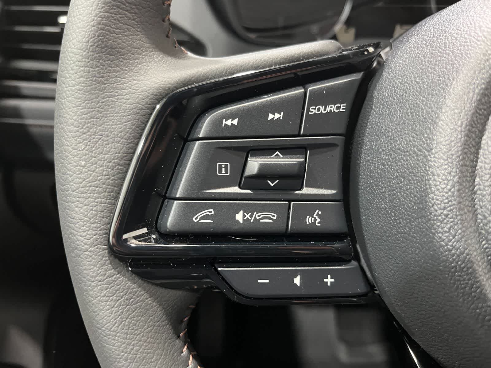 Used 2026 Crystal White Pearl Subaru Touring image 16