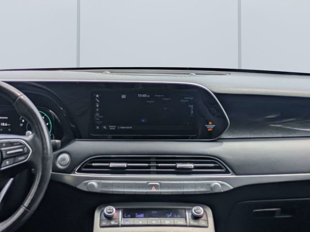 Used 2021 Red Hyundai Limited image 19