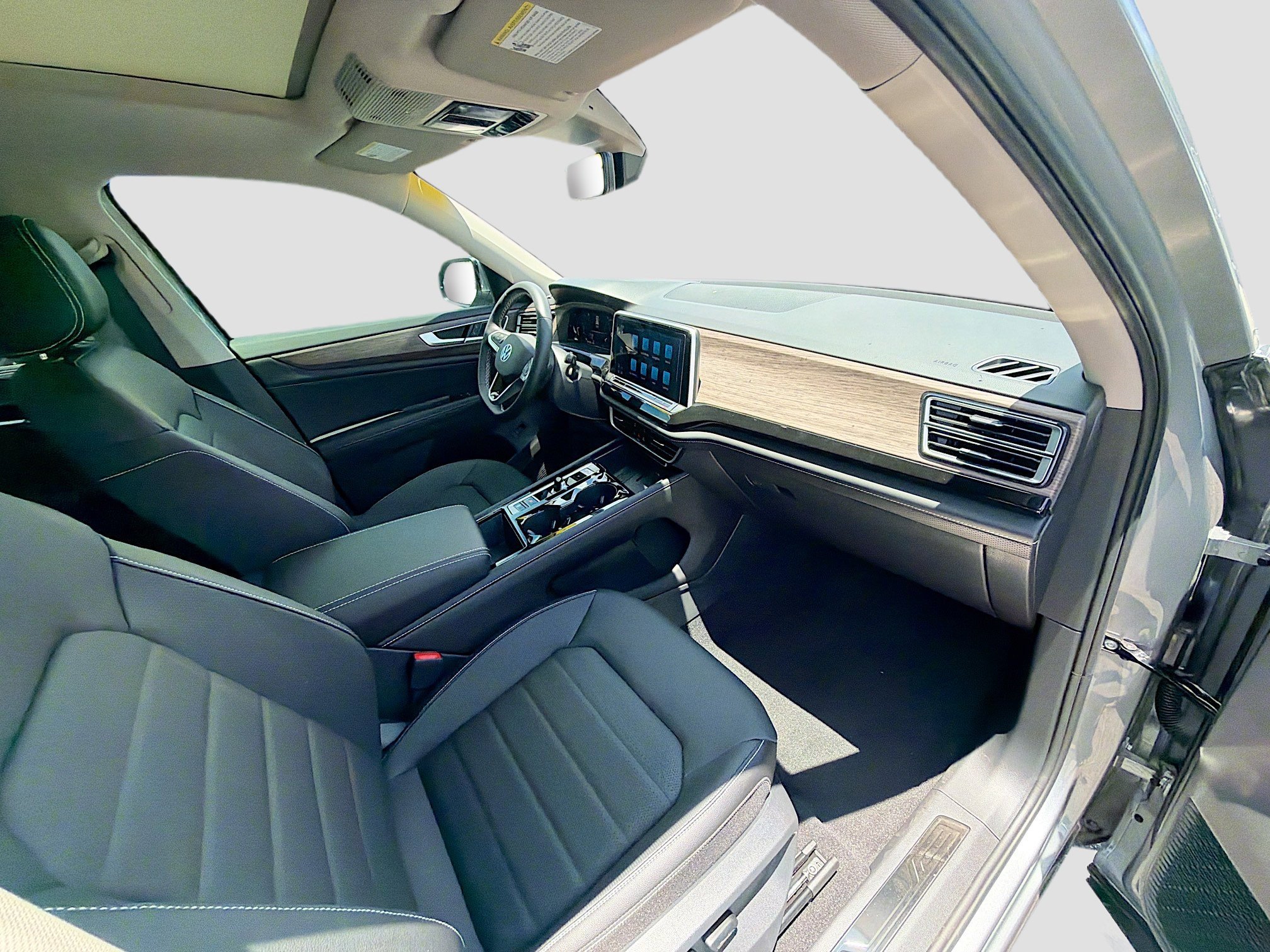2026 Volkswagen Atlas SEL - Photo 25