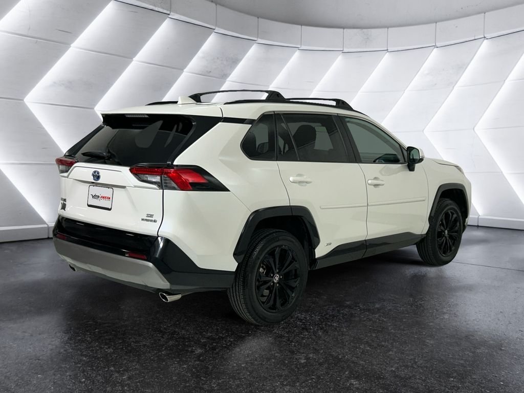 Used 2022 White Toyota SE image 4
