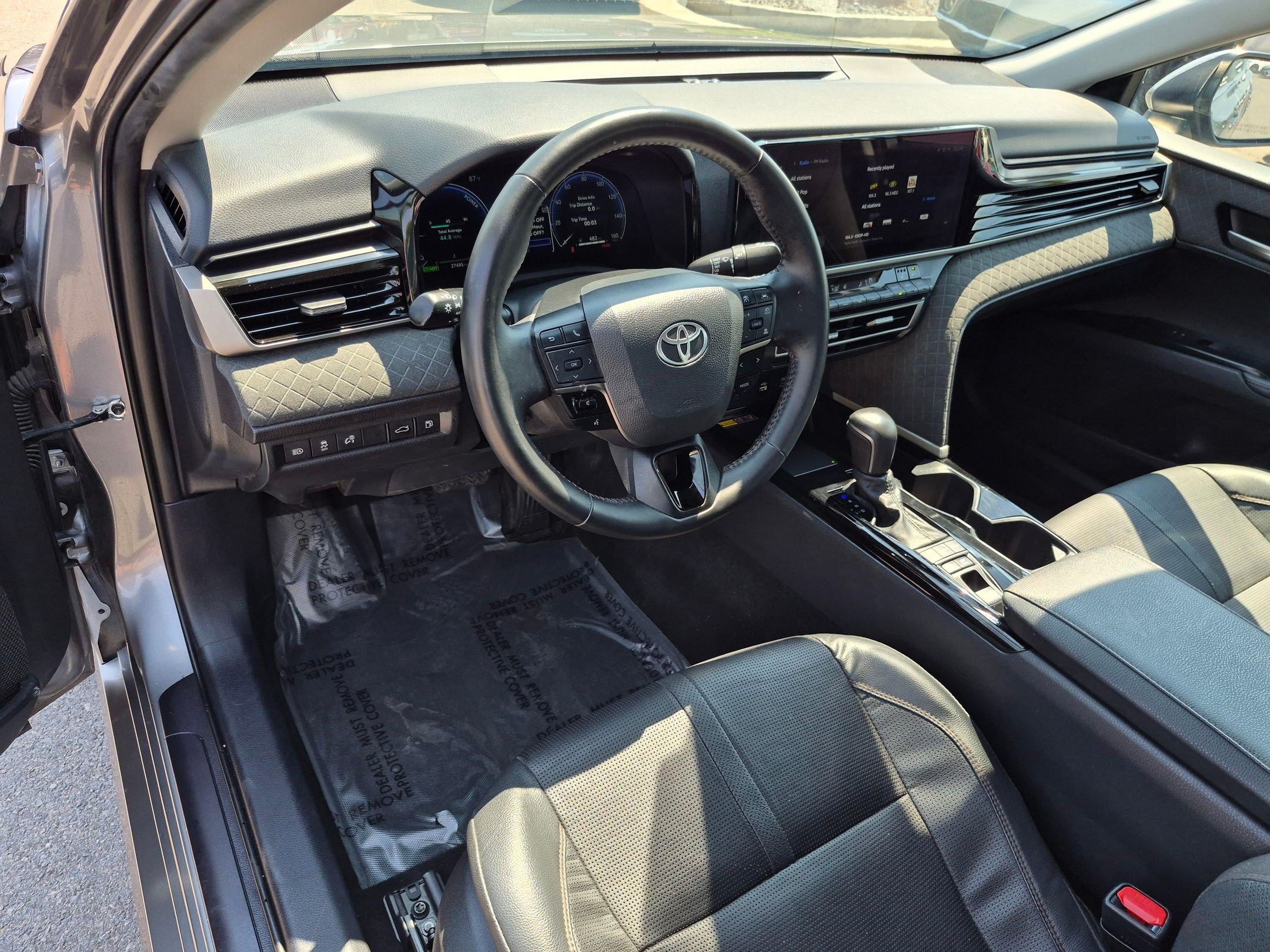 Used 2025 Heavy Metal Toyota LE image 14