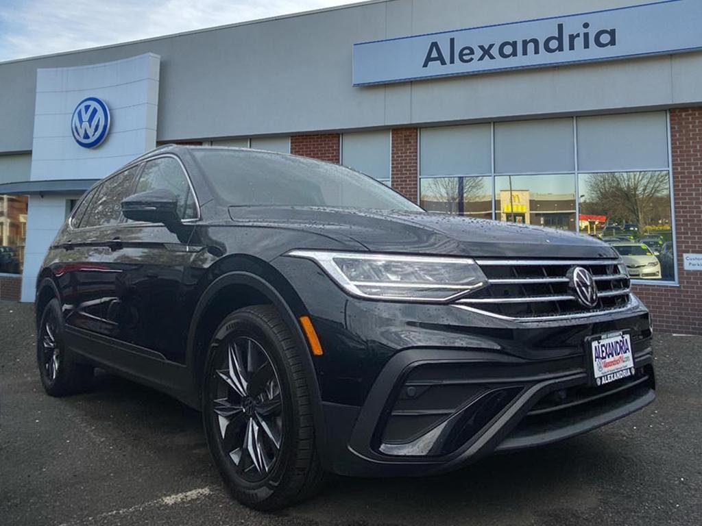 2023 Volkswagen Tiguan SE