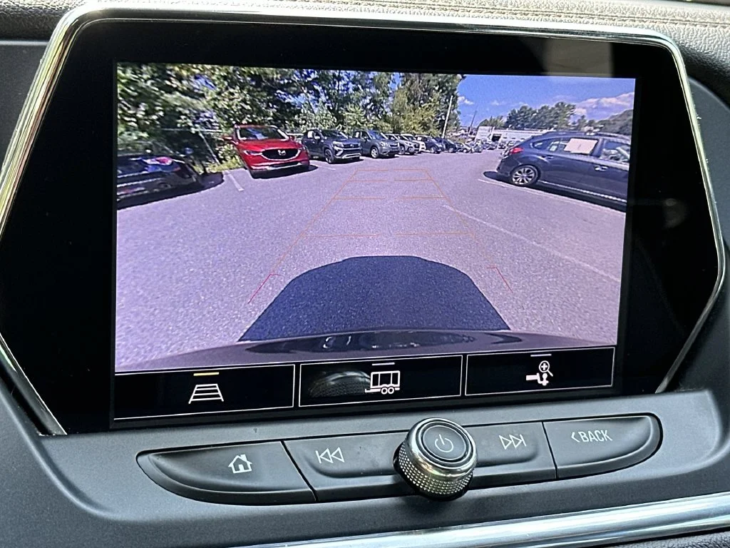 Used 2022 Gray Chevrolet Premier image 18