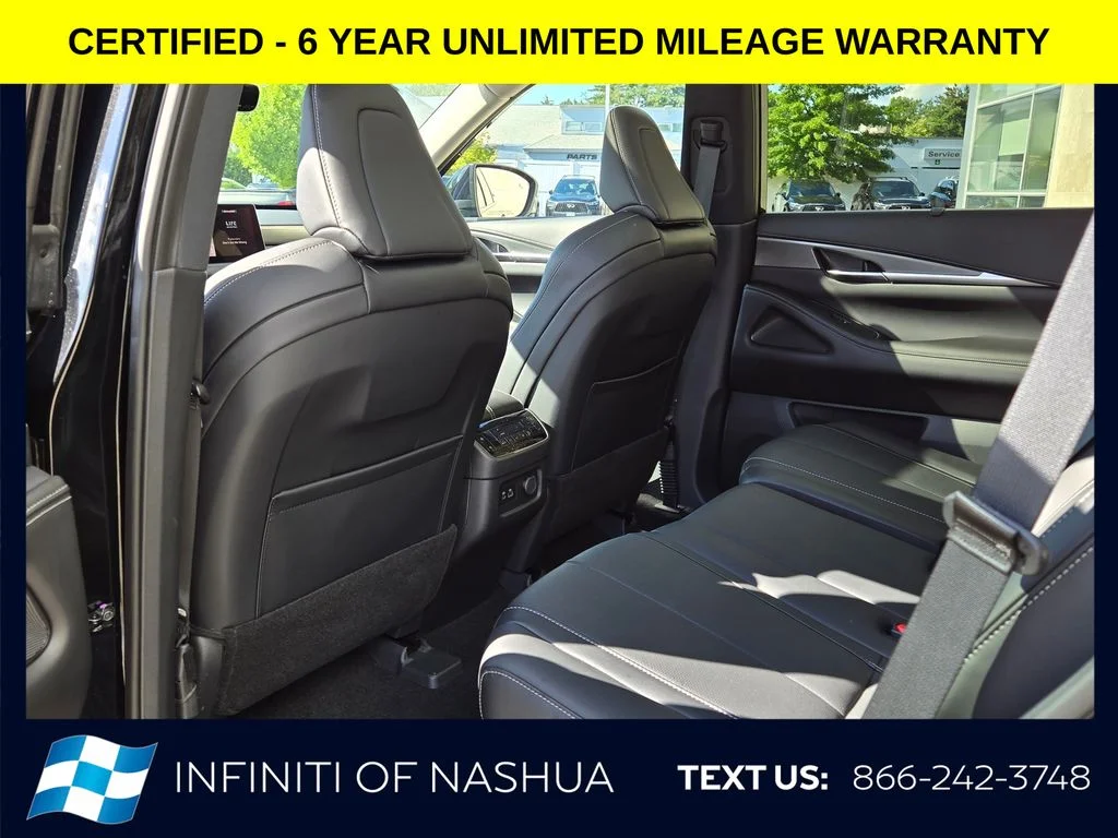 Certified Used 2024 Black INFINITI LUXE image 22