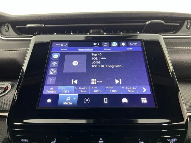 Used 2023 White Jeep Altitude X image 29