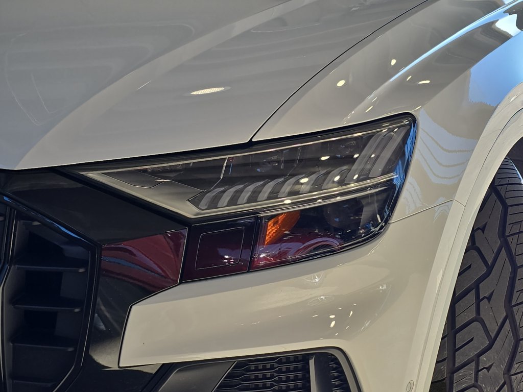 Used 2023  Audi 4.0T Prestige image 35